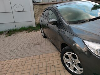 2017 Ford Focus III Рестайлинг, серый, 1100000 рублей, вид 4