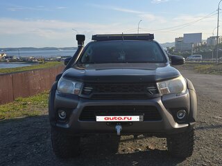 2015 Toyota Hilux VIII, серый, 3400000 рублей, вид 2