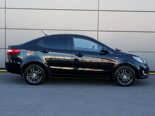 2012 Kia Rio III, чёрный, 579000 рублей, вид 4