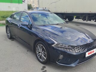 2021 Kia K5 III, синий, 2300000 рублей, вид 1