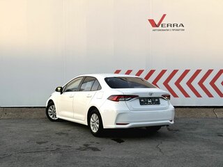 2021 Toyota Corolla XII (E210), белый, 2100000 рублей, вид 3