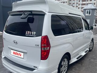 2013 Hyundai Grand Starex I, белый, 2400000 рублей, вид 3