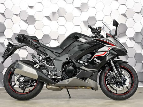 2024 Kawasaki Ninja 1000 SX, чёрный, 1279000 рублей, вид 3