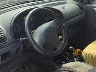 2001 Peugeot Partner I, белый, 330000 рублей, вид 5