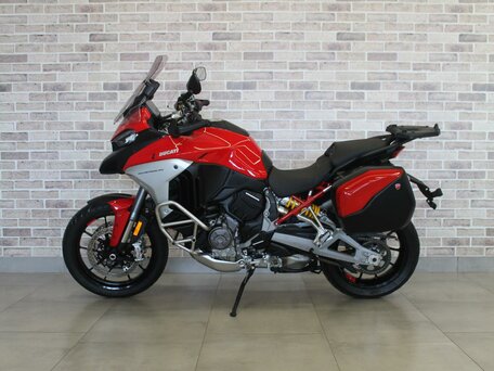 2021 Ducati Multistrada V4, красный, 2199000 рублей, вид 5