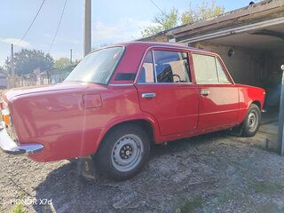 1984 Lada (ВАЗ) 21011, красный, 500000 рублей, вид 3