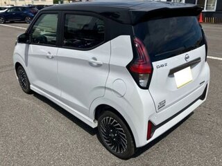 2024 Nissan Dayz MHEV II Рестайлинг, белый, 550000 рублей, вид 3
