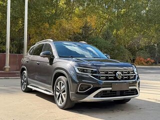2022 Volkswagen Tayron I Рестайлинг, серый, 2400000 рублей, вид 3