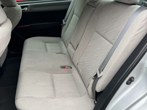 2012 Toyota Corolla Axio XI (E160, E170, E180), серый - вид 15