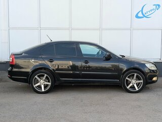 2012 Skoda Octavia II (A5) Рестайлинг, чёрный, 760000 рублей, вид 5