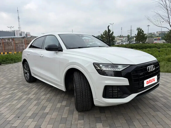 2019 Audi Q8 55 TFSI I (4M), белый, 5500000 рублей - вид 1