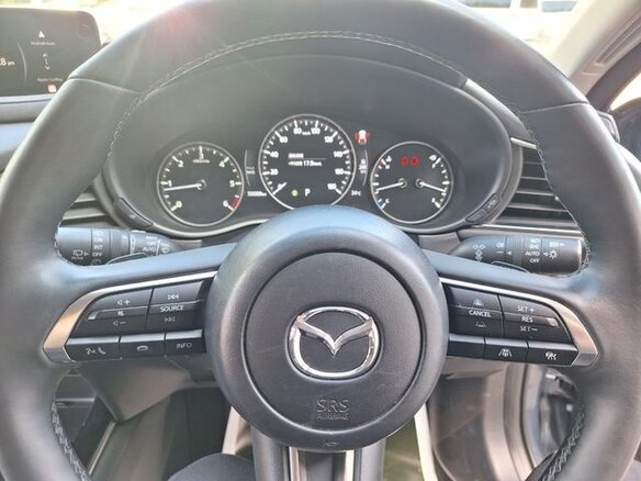 2023 Mazda CX-30 I, серый, 1950000 рублей - вид 17