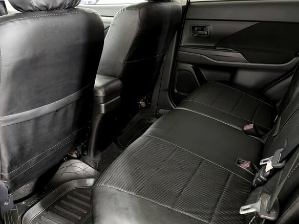 2012 Mitsubishi Outlander III, чёрный - вид 15