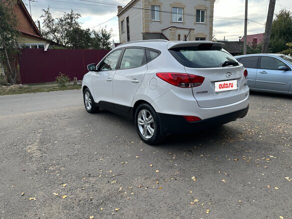 2011 Hyundai ix35 I, белый, 1320000 рублей - вид 6