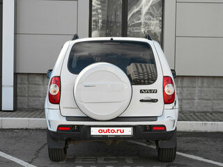 2016 Chevrolet Niva I Рестайлинг, белый, 530000 рублей, вид 5