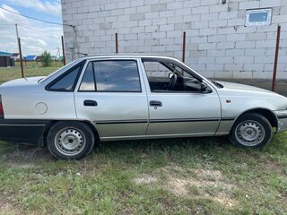 2007 Daewoo Nexia I, серебристый, 135000 рублей, вид 2