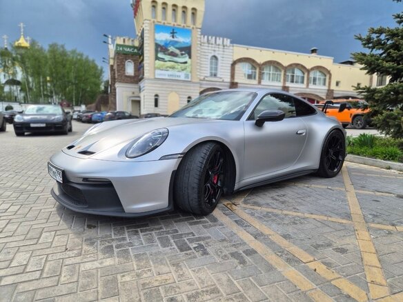 2021 Porsche 911 GT3 992, серый, 20000000 рублей - вид 1