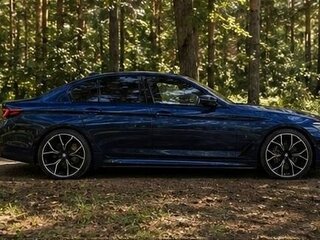 2018 BMW 5 серии 530i xDrive VII (G30/G31/G38), синий, 2600000 рублей, вид 2