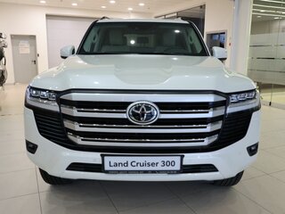 2023 Toyota Land Cruiser 300 Series, белый, 9850000 рублей, вид 2