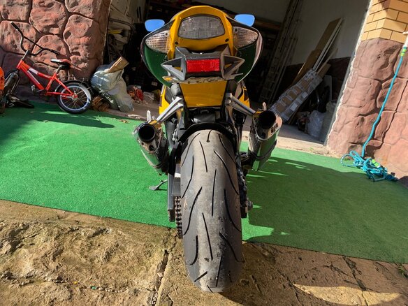 2007 Suzuki GSX-R 1000, жёлтый, 800000 рублей - вид 6