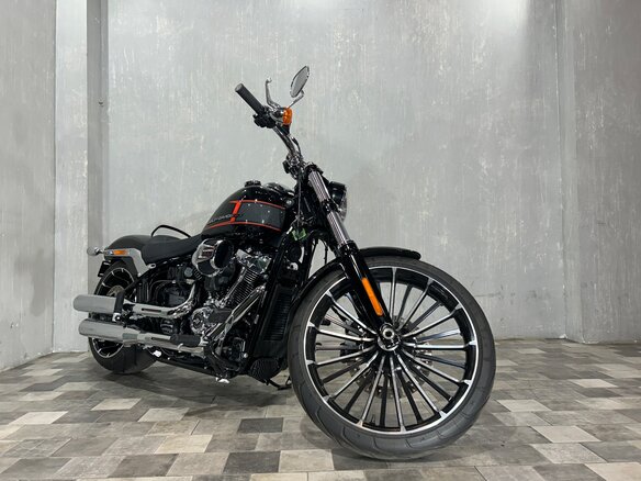 2024 Harley-Davidson Breakout, чёрный, 2345000 рублей - вид 7
