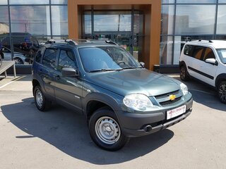 2015 Chevrolet Niva I Рестайлинг, зелёный, 629000 рублей, вид 3