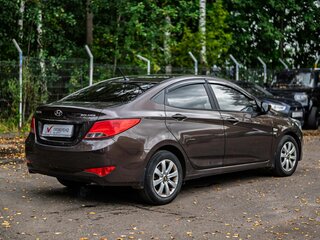 2014 Hyundai Solaris I Рестайлинг, коричневый, 875000 рублей, вид 2