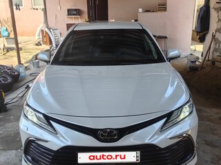 2022 Toyota Camry VIII (XV70) Рестайлинг, белый, 3333333 рублей, вид 1