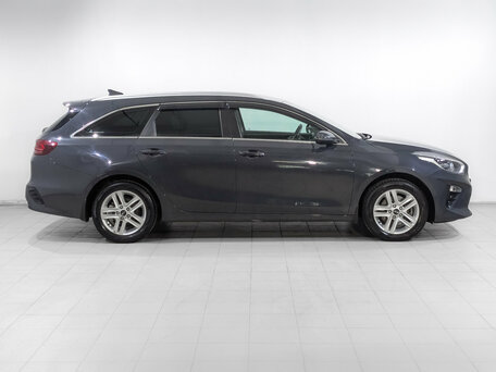 2020 Kia Ceed III, серый, 1915000 рублей, вид 4