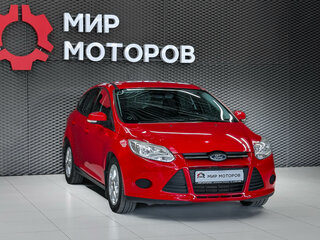 2012 Ford Focus III, красный, 799000 рублей, вид 3