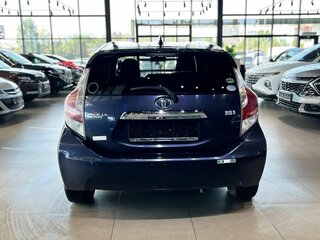 2014 Toyota Aqua I Рестайлинг, синий, 900000 рублей, вид 5