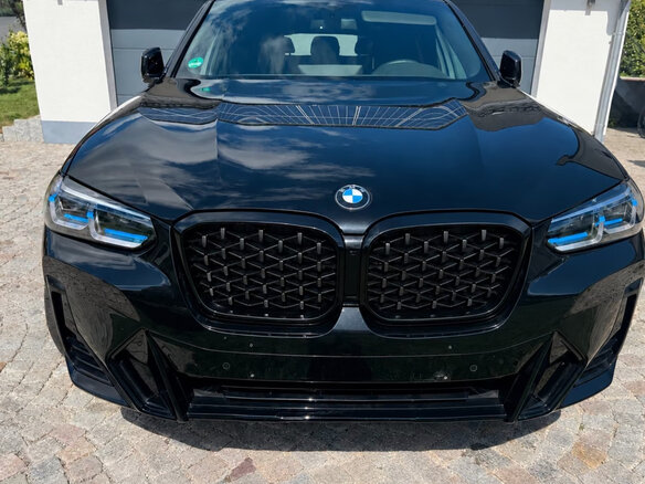 2024 BMW X4 20d II (G02) Рестайлинг, чёрный, 7100000 рублей - вид 1