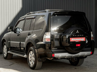 2013 Mitsubishi Pajero IV Рестайлинг 1, чёрный, 2600000 рублей, вид 4
