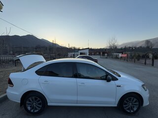 2019 Volkswagen Polo V Рестайлинг, белый, 1380000 рублей, вид 1