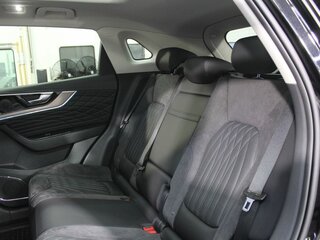 2024 Hongqi HS5 I, чёрный, 2749000 рублей, вид 3