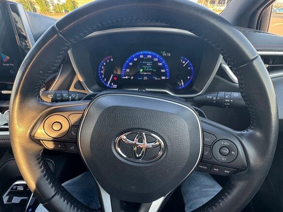 2018 Toyota Corolla XII (E210), красный - вид 3