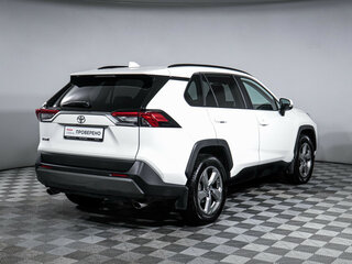 2020 Toyota RAV4 V (XA50), белый, 3475000 рублей, вид 5