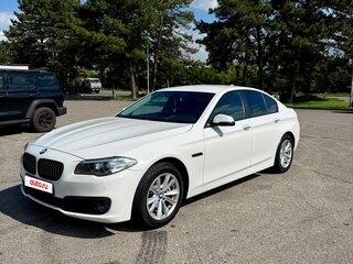 2015 BMW 5 серии 528i xDrive VI (F10/F11/F07) Рестайлинг, белый, 2000000 рублей, вид 1