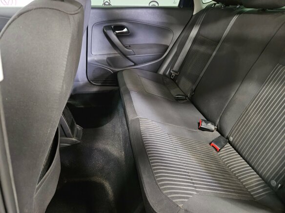 2013 Volkswagen Polo V, синий, 575000 рублей - вид 16