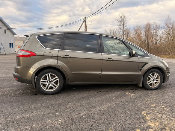 2012 Ford S-MAX I Рестайлинг, бежевый, 1150000 рублей - вид 17