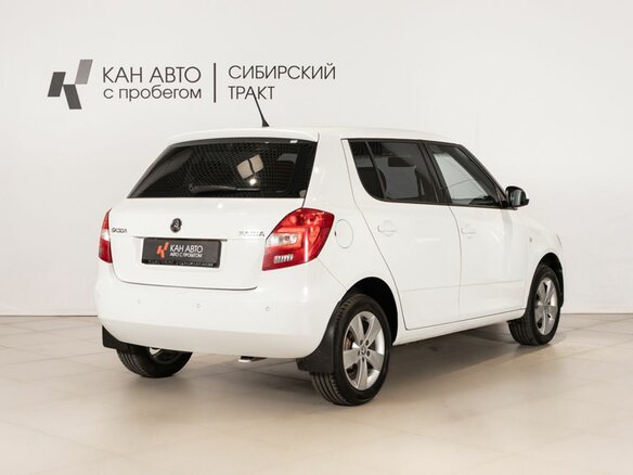 2014 Skoda Fabia II Рестайлинг, белый, 745954 рублей - вид 2