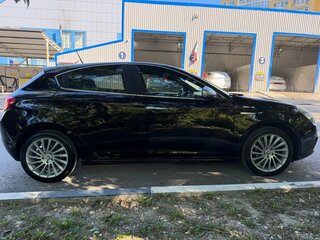2010 Alfa Romeo Giulietta III, чёрный, 1150000 рублей, вид 3
