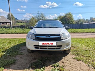 2015 Lada (ВАЗ) Granta I, белый, 209000 рублей, вид 1