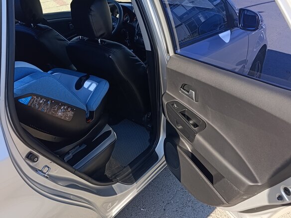 2012 Kia Ceed I Рестайлинг, серебристый, 710000 рублей - вид 13