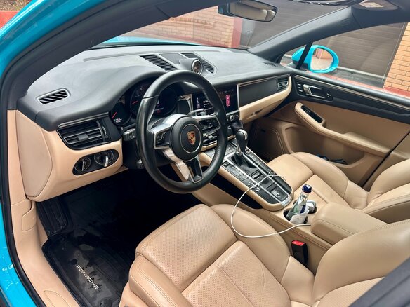 2021 Porsche Macan I Рестайлинг, голубой, 6000000 рублей - вид 5
