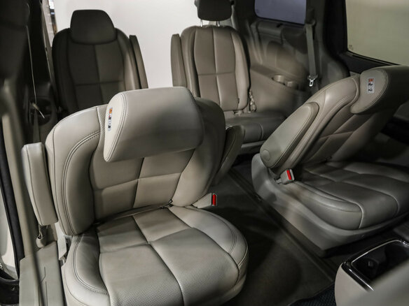 2018 Kia Carnival III, белый, 2806000 рублей - вид 29