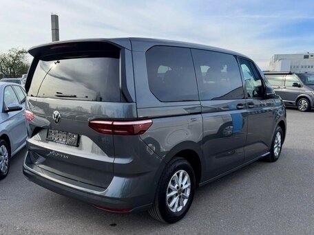 2023 Volkswagen Multivan T7, серый, 5050000 рублей, вид 4