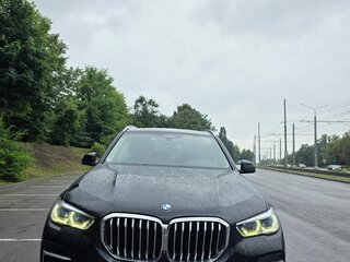 2021 BMW X5 30d IV (G05/G18), чёрный, 6600000 рублей, вид 1