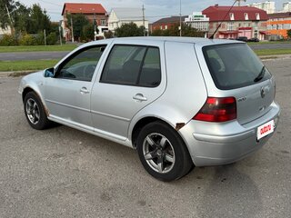 2001 Volkswagen Golf IV, серебристый, 350000 рублей, вид 4