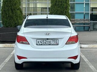 2016 Hyundai Solaris I Рестайлинг, белый, 850000 рублей, вид 5